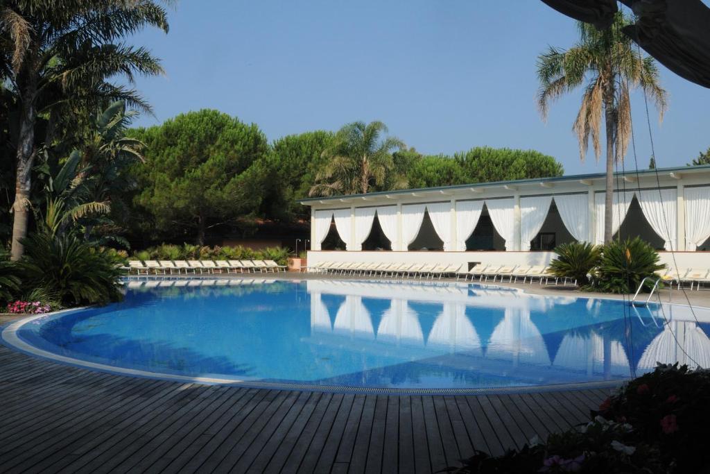 Resort Villaggio Oasis カプチオ・パエストゥム エクステリア 写真